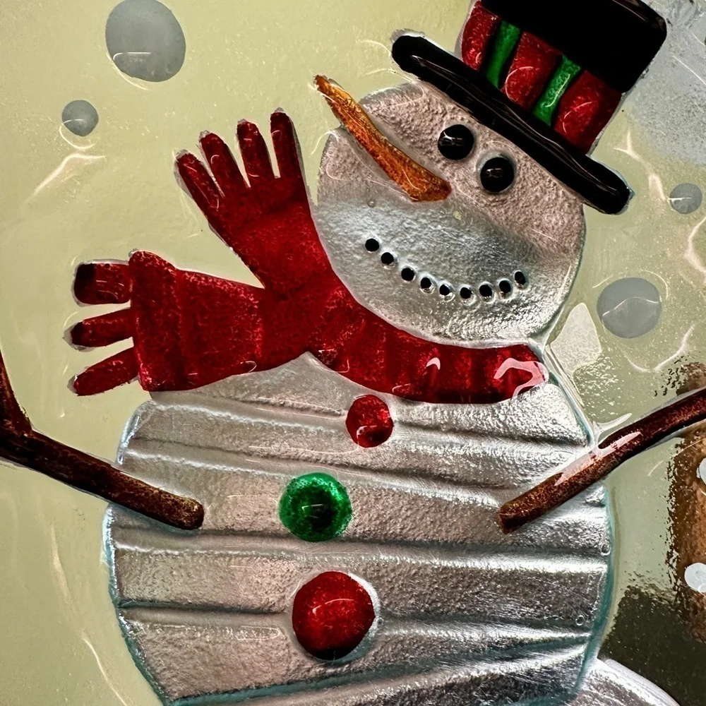 SILVESTRI, 12” ROUND,GLASS,SNOWMAN PLATE. PERFECT FOR CHRISTMAS COOKIES/SNACKS.